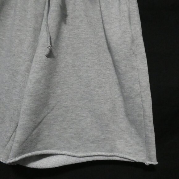Grey Sweatshorts | 1 XL | 100% Polyester - Picture 8 of 14